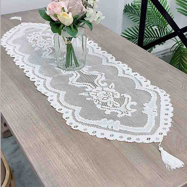 Flower basket jacquard table runner